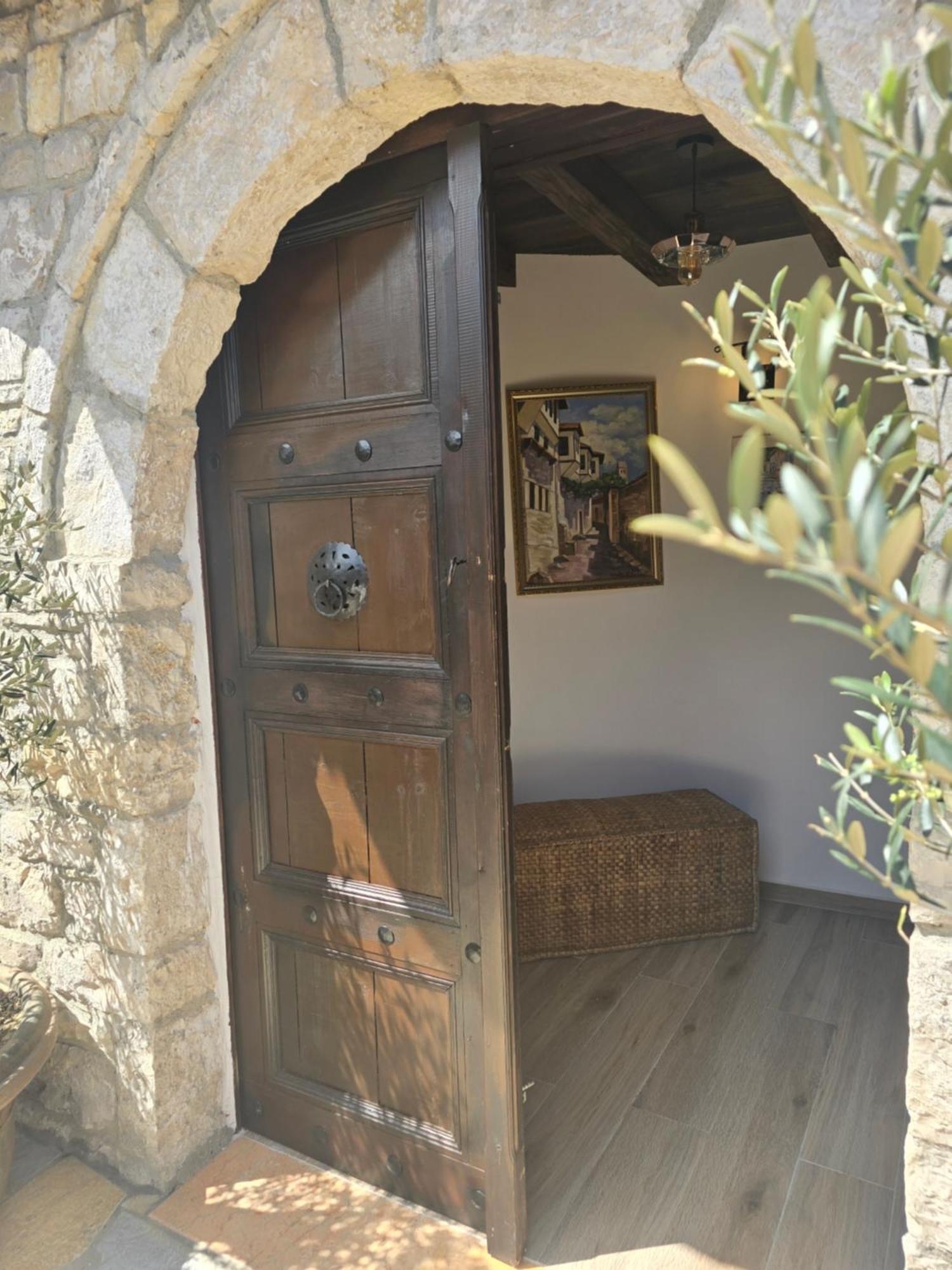 Hotel Bohem בראט מראה חיצוני תמונה